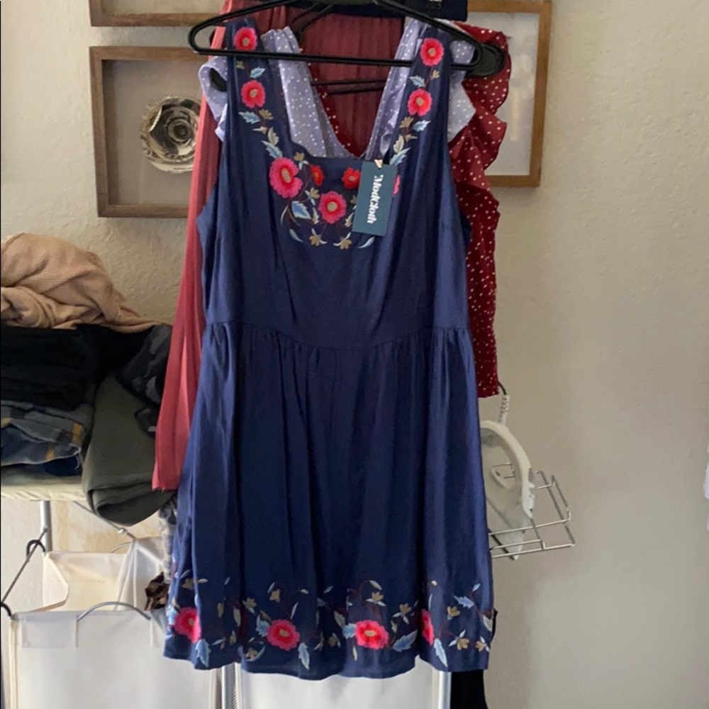 ModCloth dirndl style dress. Sz 1X. NWT